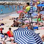 Διαμέρισμα Promenade Des Anglais-2 Mins Walk To Beach- Charming Duplex -air Conditioning Wi-fi Νίκαια