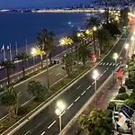 Promenade Des Anglais-2 Mins Walk To Beach- Charming Duplex -air Conditioning Wi-fi Διαμέρισμα