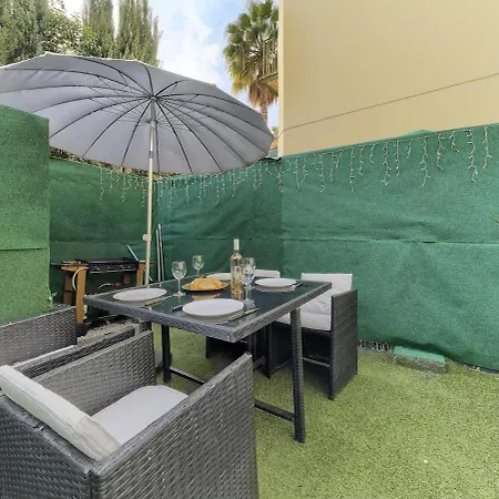 Promenade Des Anglais-2 Mins Walk To Beach- Charming Duplex -air Conditioning Wi-fi Nizza
